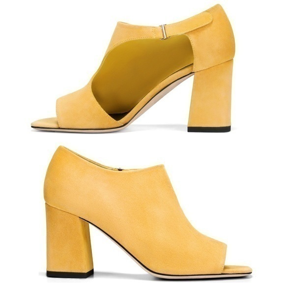 NEW Via Spiga Yellow Peep Toe Bootie Size 9 - Picture 2 of 4